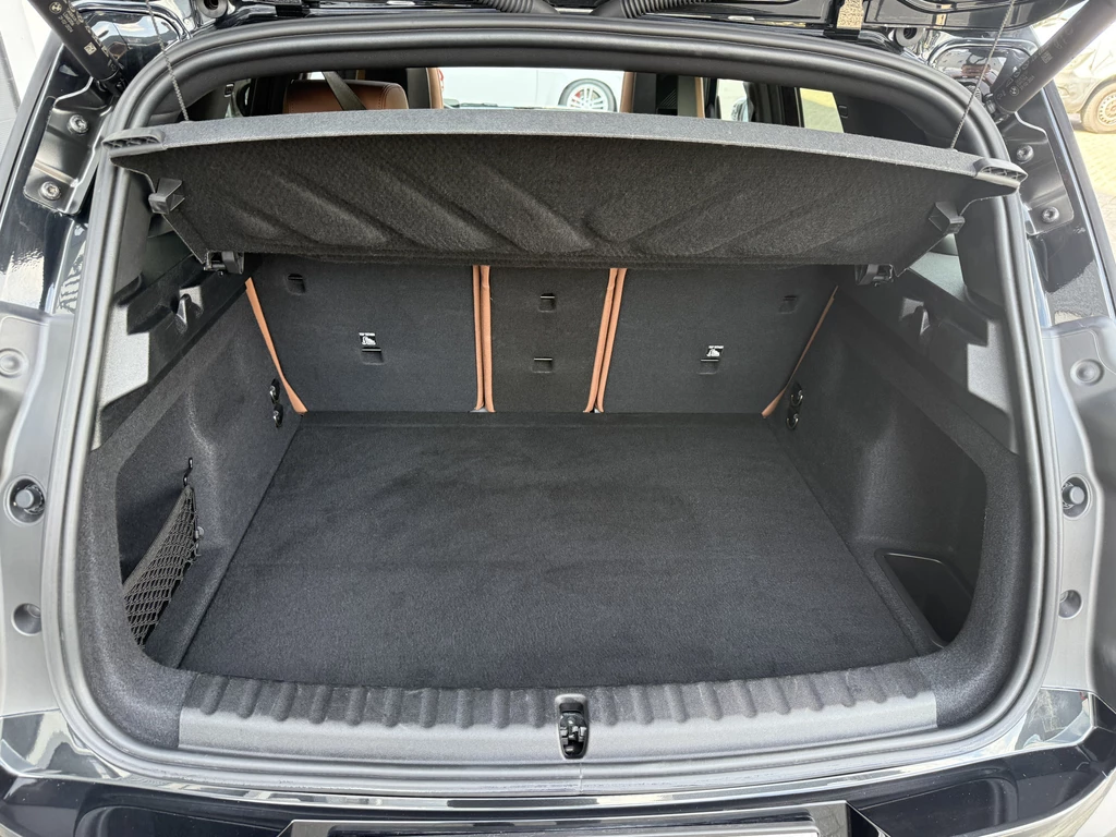  https://morgenlease.images.ilsa.cloud/c462d454-9449-4be3-baf9-193a480d2cab.webp