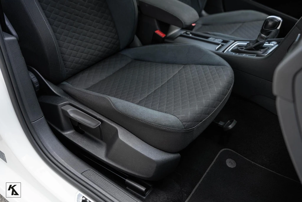  https://morgenlease.images.ilsa.cloud/c4e7490a-fcd5-4cfc-8c17-eb7082ee8b3f.webp
