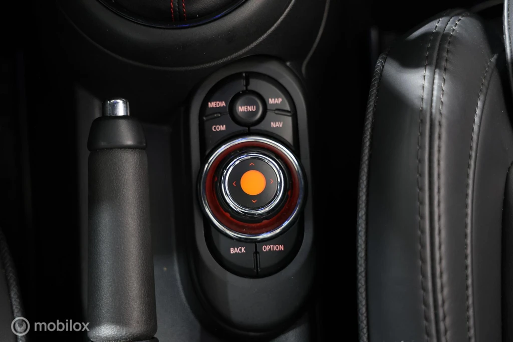  https://morgenlease.images.ilsa.cloud/c563c5e5-7f20-466f-8361-f950fef5f704.webp