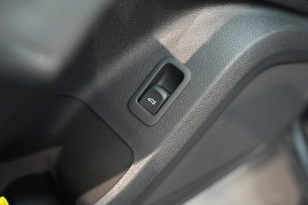  https://morgenlease.images.ilsa.cloud/c83b442d-4949-4bf5-97d4-51b006efd092.webp