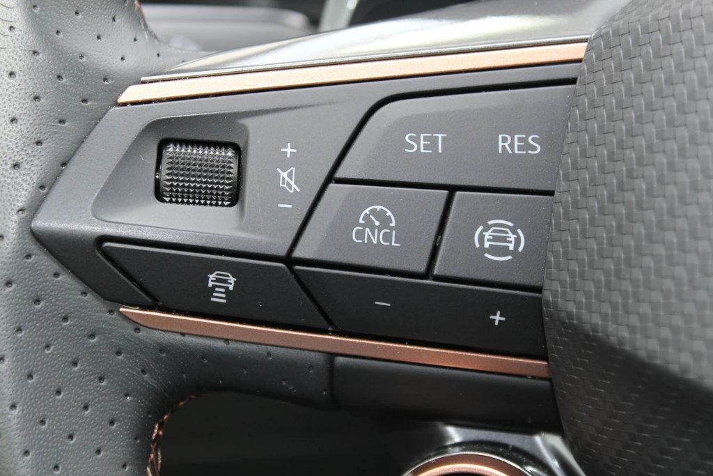  https://morgenlease.images.ilsa.cloud/cabf4c28-f6de-4db2-8b3b-e65deb6e3b3a.webp