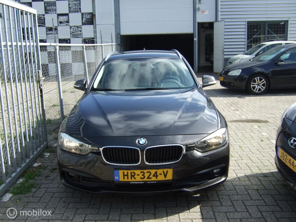  https://morgenlease.images.ilsa.cloud/cac4b578-d984-474e-8778-dceb665d5593.webp