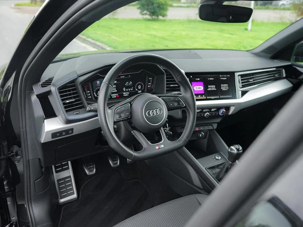  https://morgenlease.images.ilsa.cloud/cae95fba-ed26-47db-b7de-dd173cab916a.webp