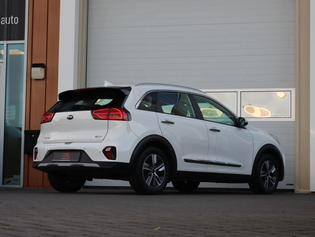  https://morgenlease.images.ilsa.cloud/cda73a02-675c-485d-bbcd-100f96be0aa3.webp