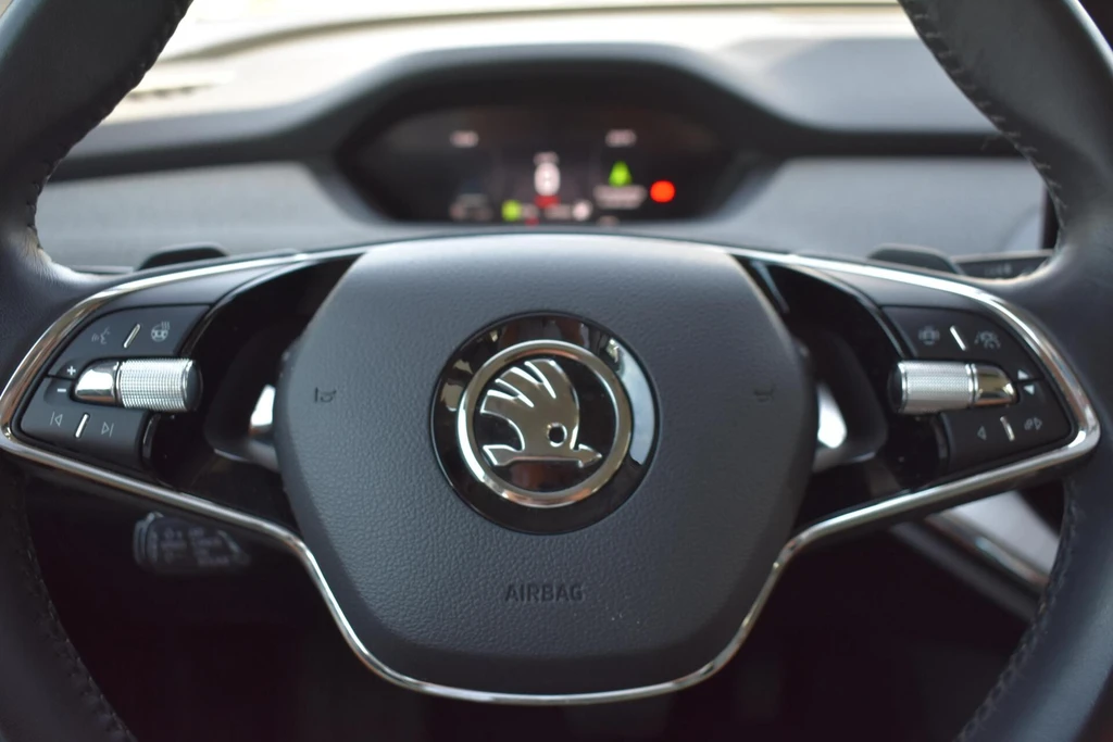  https://morgenlease.images.ilsa.cloud/cf17de1e-c10a-4e14-89f6-d8fd17beab5d.webp