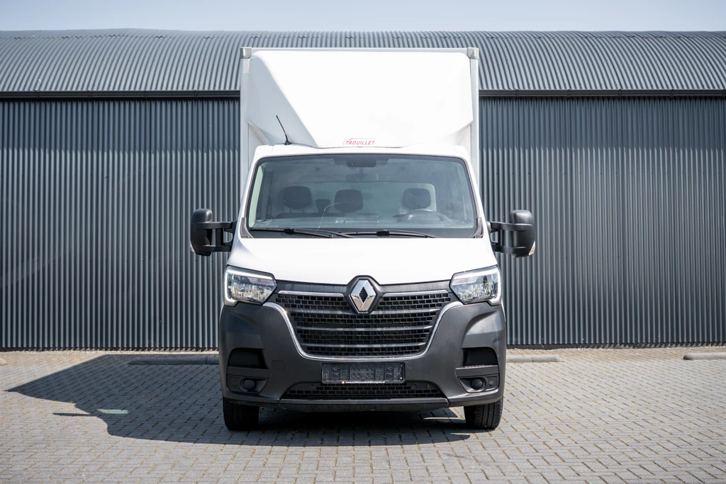  https://morgenlease.images.ilsa.cloud/d37fac17-d98d-455f-add0-a79fefda603c.webp