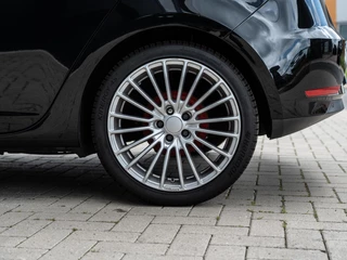 https://morgenlease.images.ilsa.cloud/d3a45175-9f06-4808-95f9-9f5e7994f1a1.webp