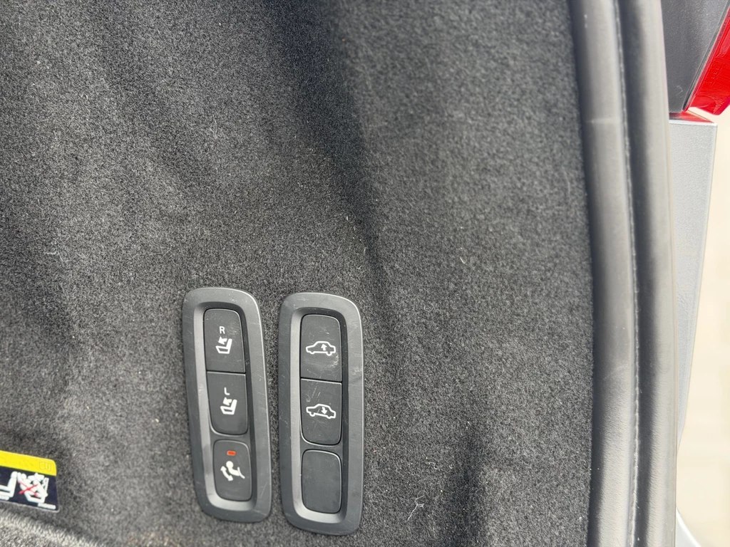  https://morgenlease.images.ilsa.cloud/d5955951-a663-4b5e-8e12-ab332eaa6d57.webp