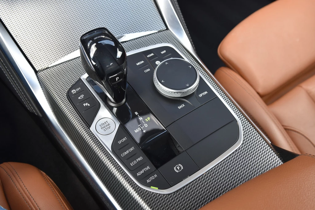  https://morgenlease.images.ilsa.cloud/d99c52ea-ecc1-4e64-abe6-8cf5b52bdc00.webp