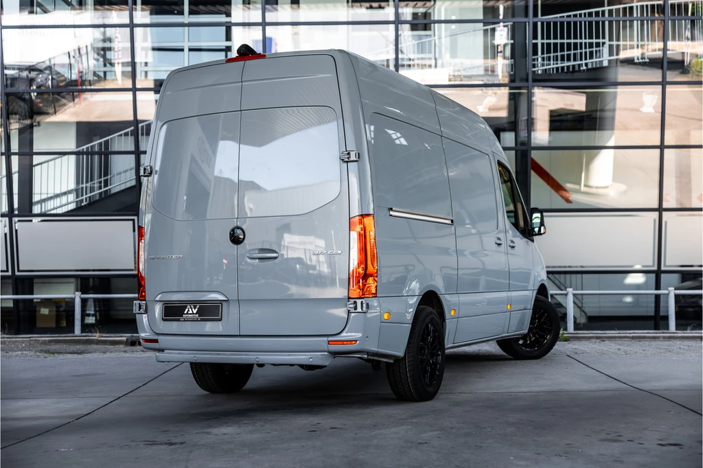  https://morgenlease.images.ilsa.cloud/db1d198e-a843-459f-8d1a-30e72846c354.webp