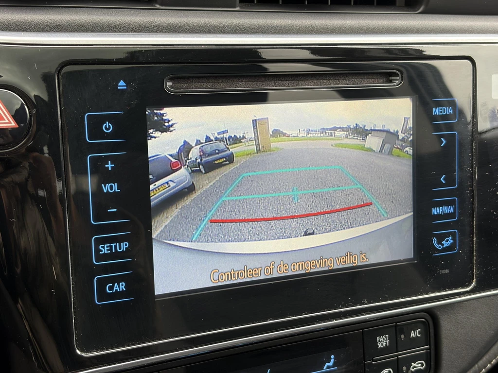  https://morgenlease.images.ilsa.cloud/dc41c5a6-c166-4bcc-8281-3128cc78b2d6.webp
