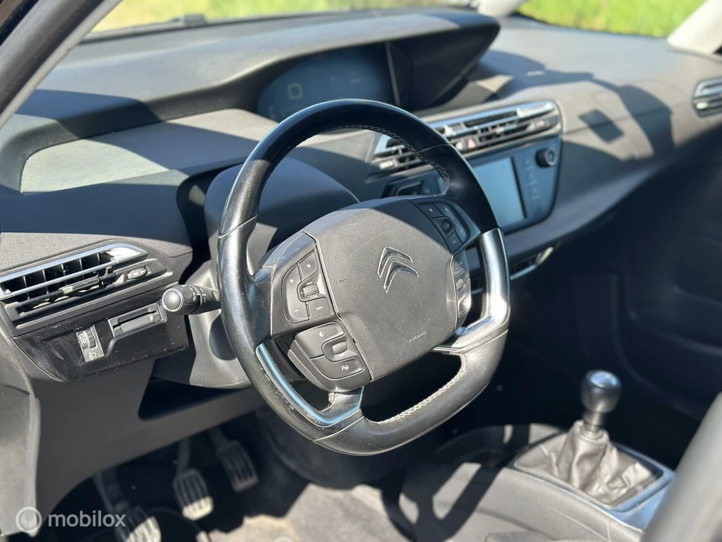  https://morgenlease.images.ilsa.cloud/de66f2cd-2e48-4ac6-b91f-09a329b082db.webp