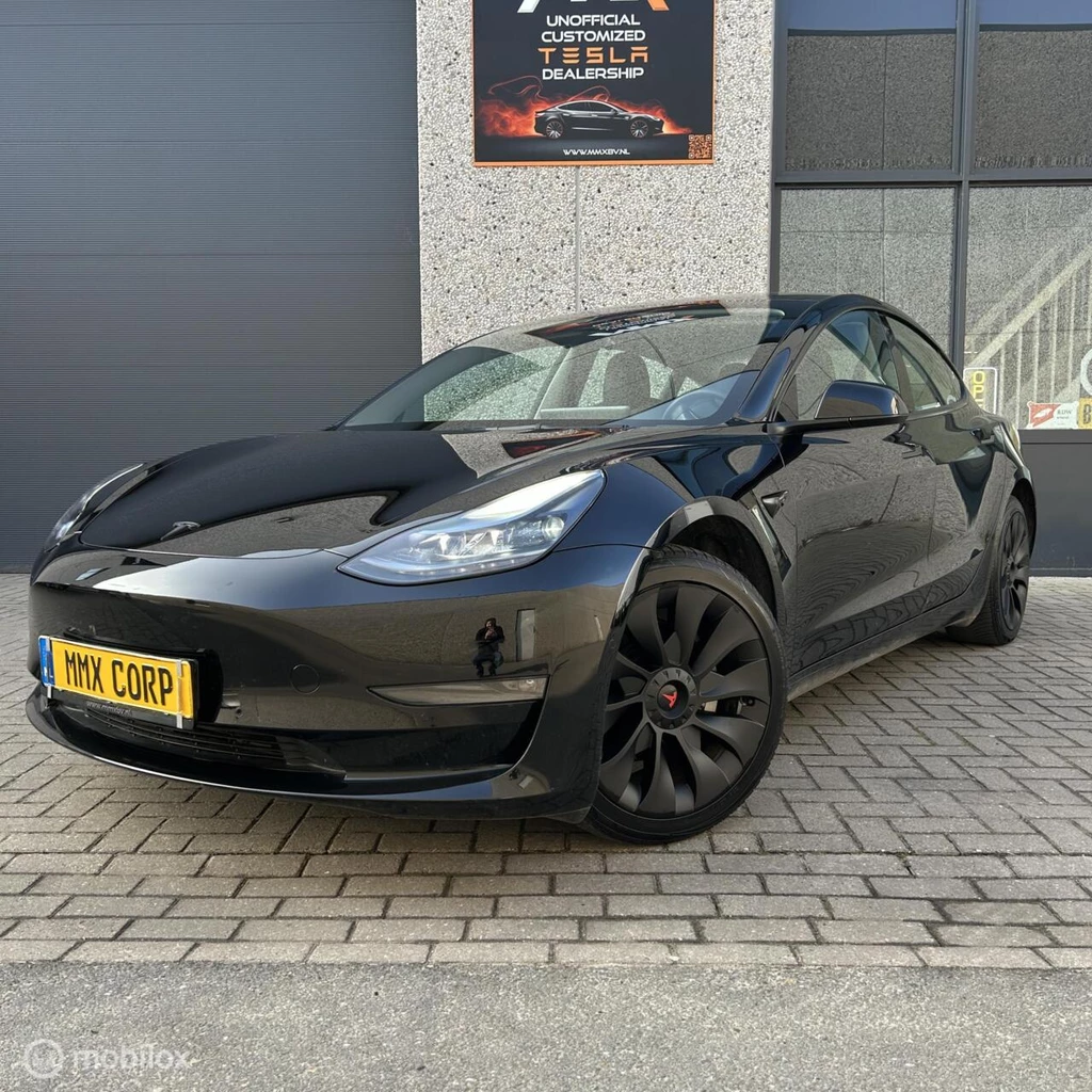  https://morgenlease.images.ilsa.cloud/de9c595e-1192-4618-aea9-799f3acd2827.webp