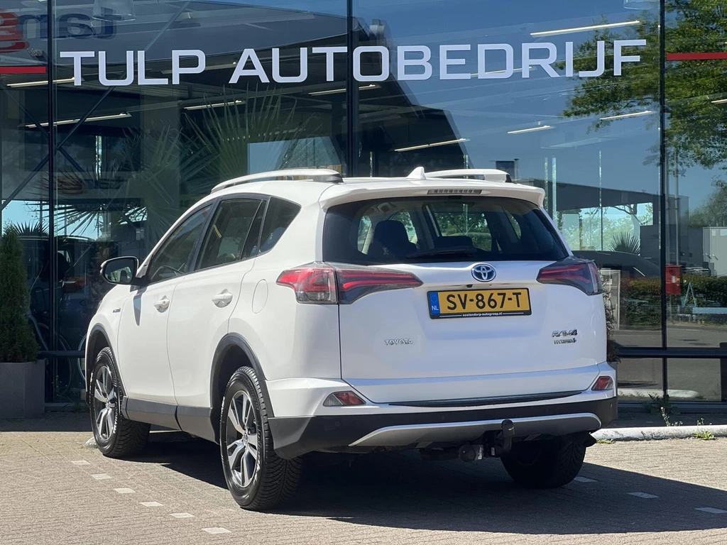  https://morgenlease.images.ilsa.cloud/e22c983a-e830-4e4f-b1d8-4e0e3739318c.webp