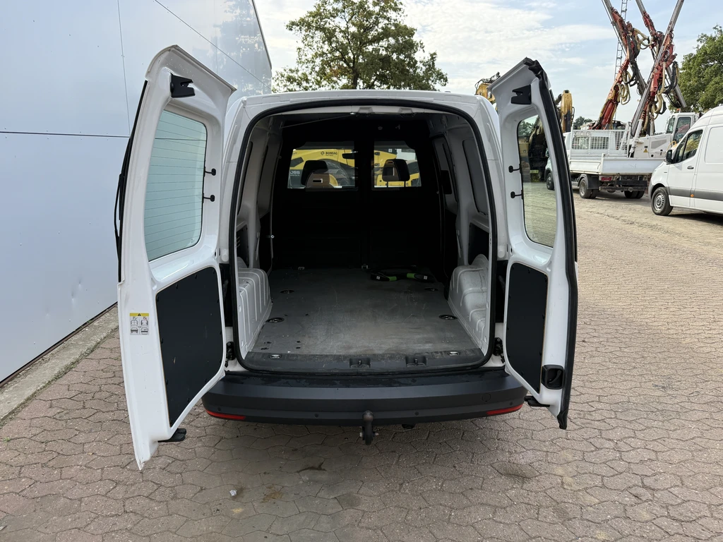  https://morgenlease.images.ilsa.cloud/e35ba8c2-8130-460d-a75e-09b7c57df7f2.webp