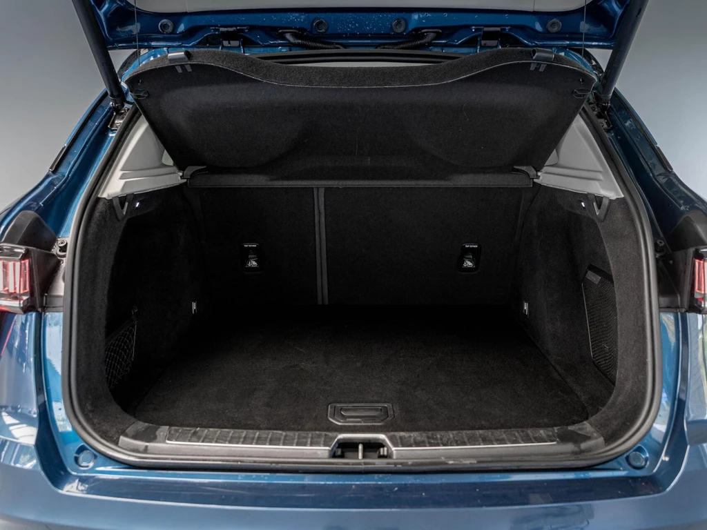  https://morgenlease.images.ilsa.cloud/e38693db-53cd-4ca9-af0d-fc2cf3d10f7d.webp