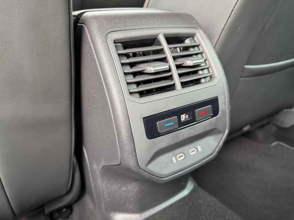  https://morgenlease.images.ilsa.cloud/e44d387b-19d1-4888-a0d6-9b1259ad1e37.webp