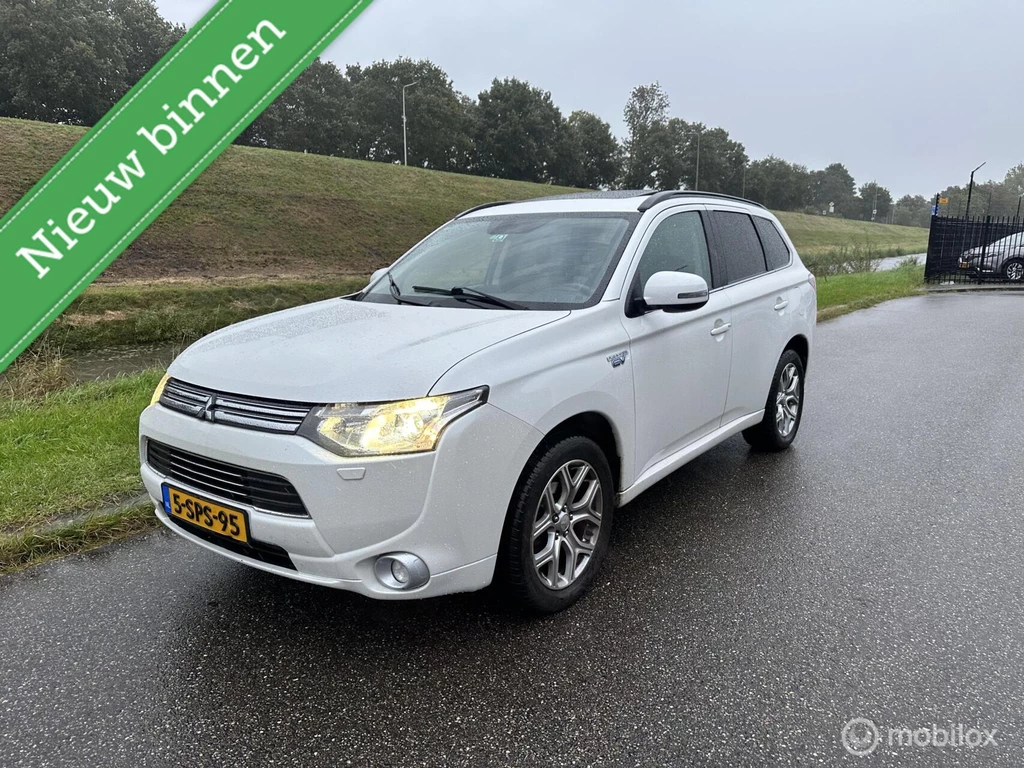  https://morgenlease.images.ilsa.cloud/e4d2cab5-dc07-4432-8475-c2a00619fc7e.webp