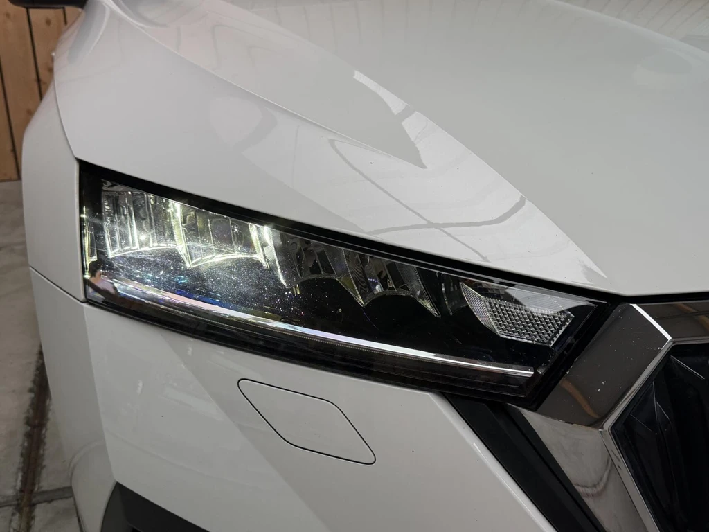  https://morgenlease.images.ilsa.cloud/e6b5fccb-4f9a-4e17-82ce-27953e82050b.webp
