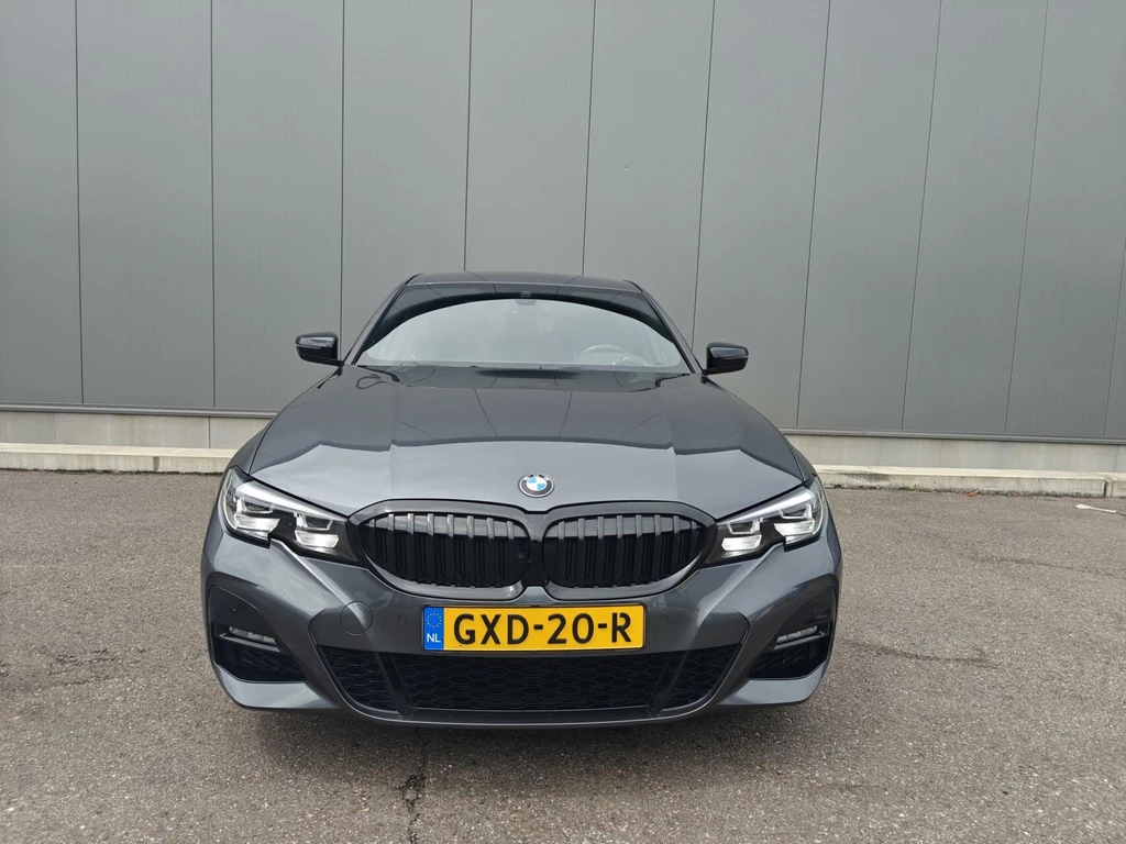  https://morgenlease.images.ilsa.cloud/e6eb9d55-de51-41a2-9354-400cd84fd398.webp