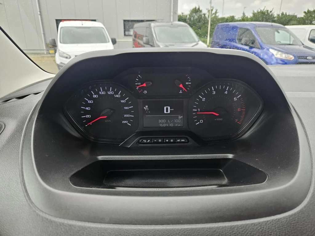  https://morgenlease.images.ilsa.cloud/e992fffe-85b6-4b33-a08f-c0e267c0cbd9.webp