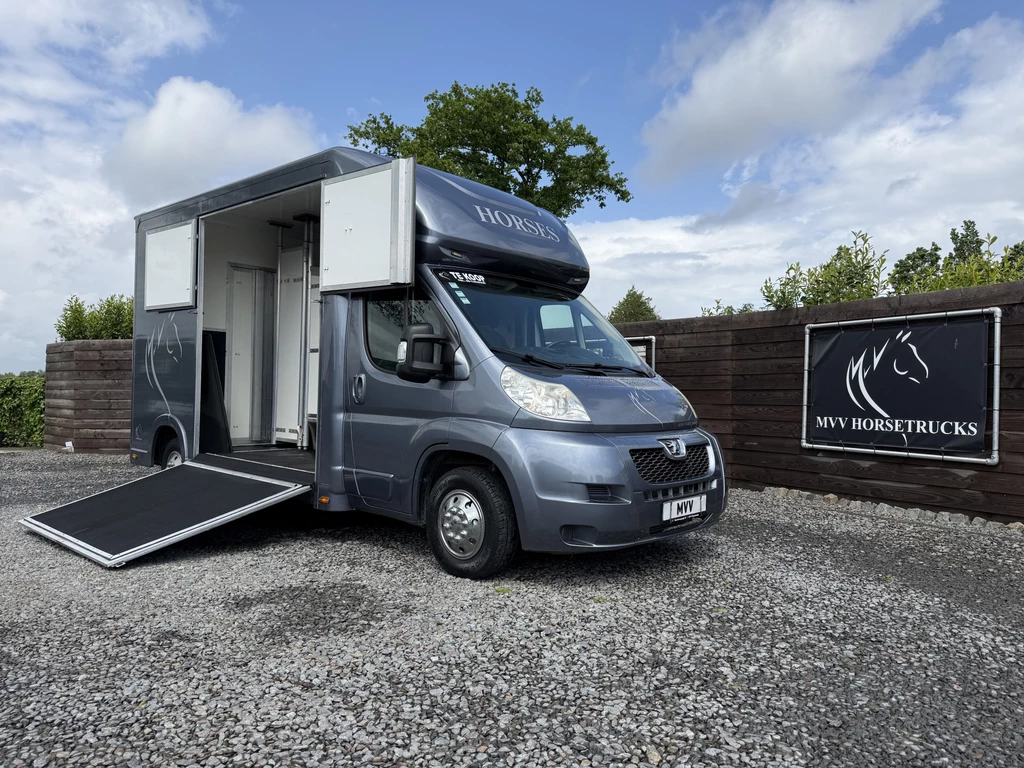  https://morgenlease.images.ilsa.cloud/edd55e37-49b4-4c09-9dee-f581ccb64766.webp