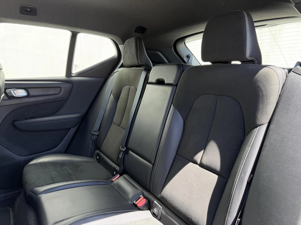  https://morgenlease.images.ilsa.cloud/edd96cc9-877c-4027-9e4a-004a6441bb45.webp