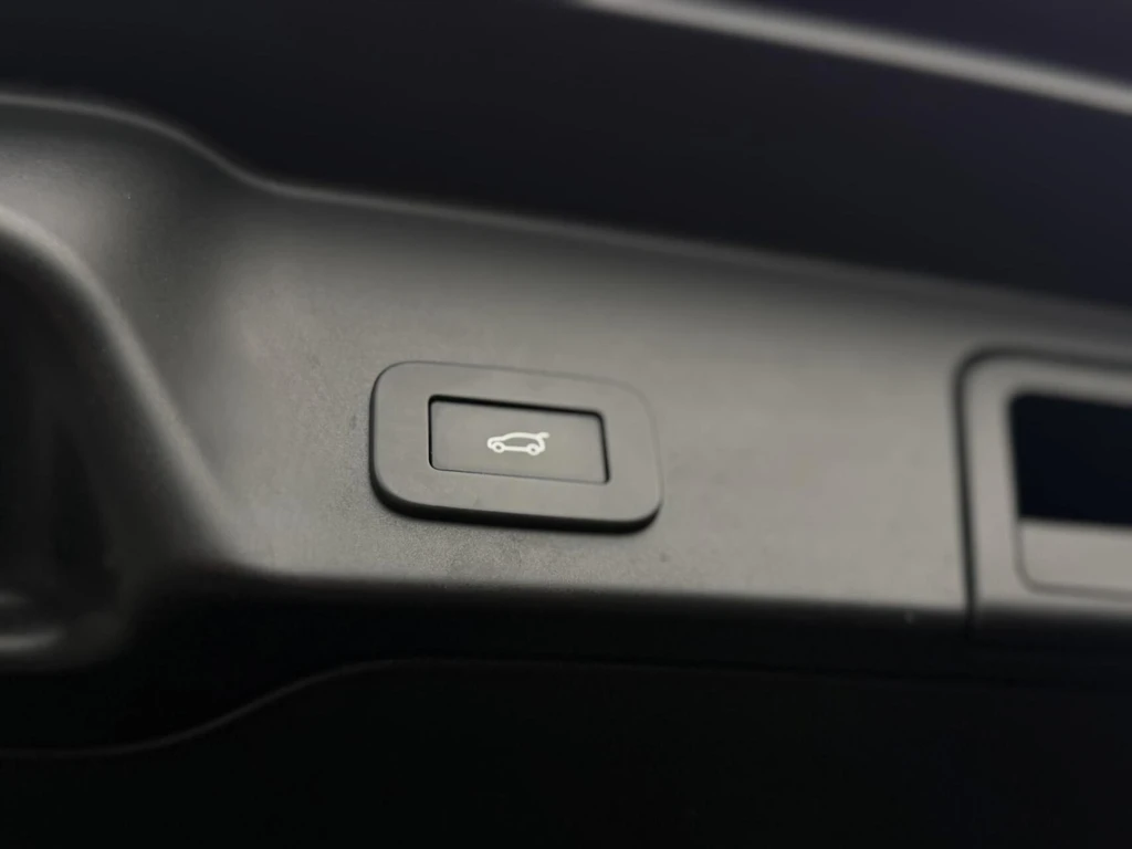  https://morgenlease.images.ilsa.cloud/eeddc64c-8d49-4a2f-b9e3-c510dd49126a.webp