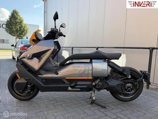 https://morgenlease.images.ilsa.cloud/ef1e660d-7b66-4668-9e80-0121f7c4c367.webp