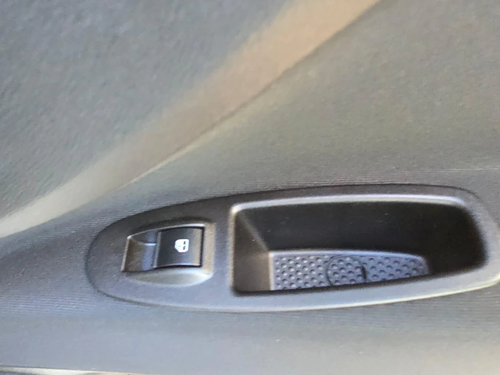  https://morgenlease.images.ilsa.cloud/efd0cdb2-ae26-4db3-8b24-2f0bcf6ce388.webp