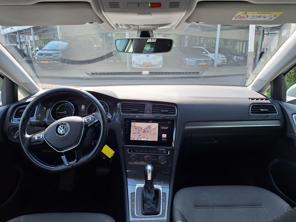  https://morgenlease.images.ilsa.cloud/f012d536-b052-4fd1-8daa-e03f693ea902.webp