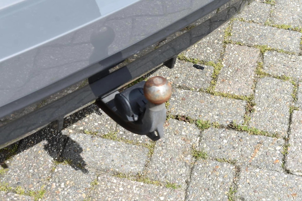  https://morgenlease.images.ilsa.cloud/f0af3c7e-a442-4c19-8774-c0df48e4c0b9.webp