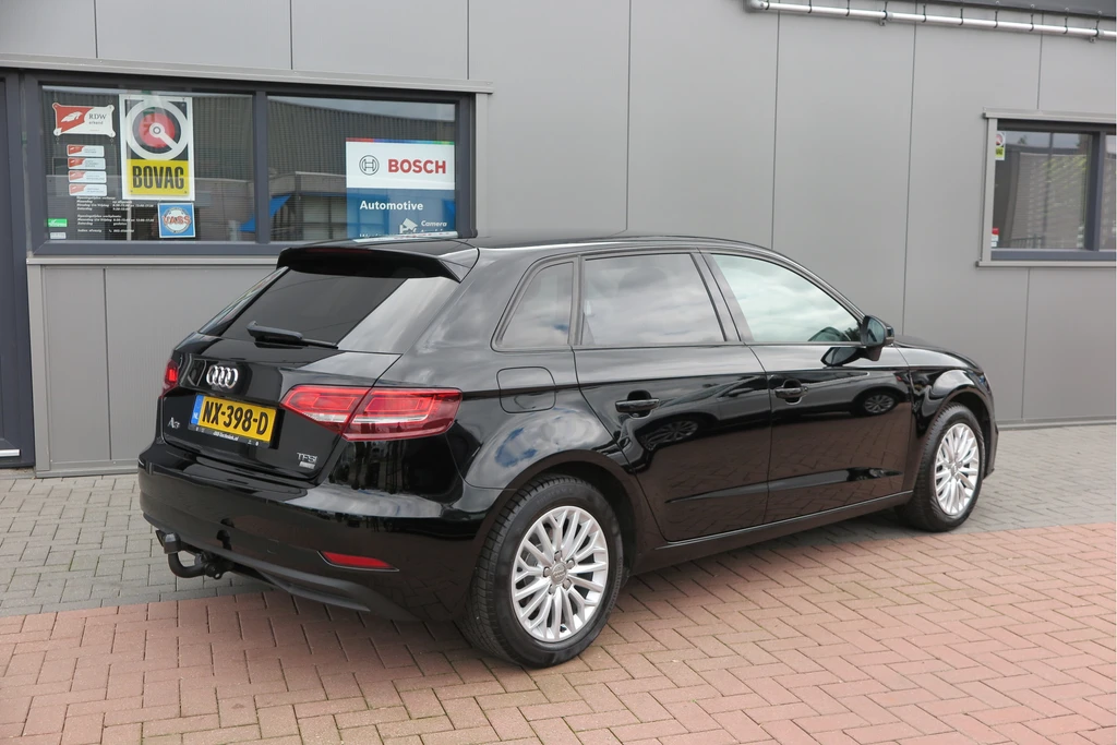  https://morgenlease.images.ilsa.cloud/f1c93445-afe5-40af-ad45-e160cc0eafc8.webp