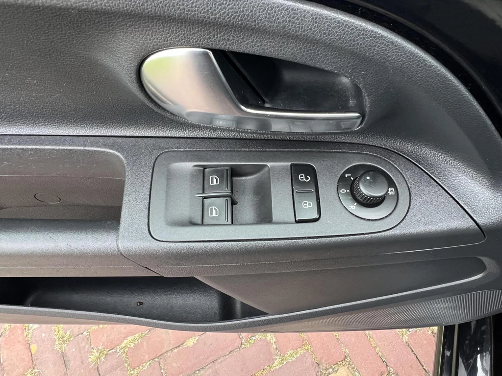  https://morgenlease.images.ilsa.cloud/f24e4381-2b51-4028-a523-22be5583bdd9.webp