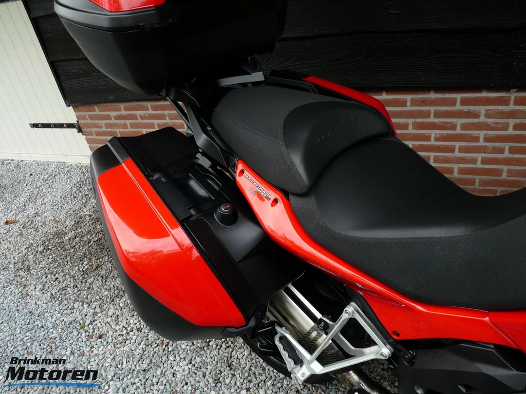  https://morgenlease.images.ilsa.cloud/f37e31a7-82a5-4ab5-9d8e-f56872aaff90.webp