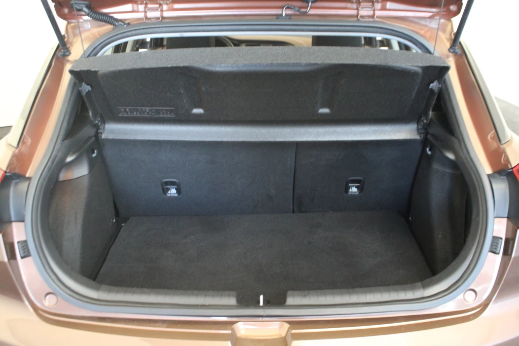  https://morgenlease.images.ilsa.cloud/f488ccbd-b6be-4a15-bd92-345224a3ec93.webp
