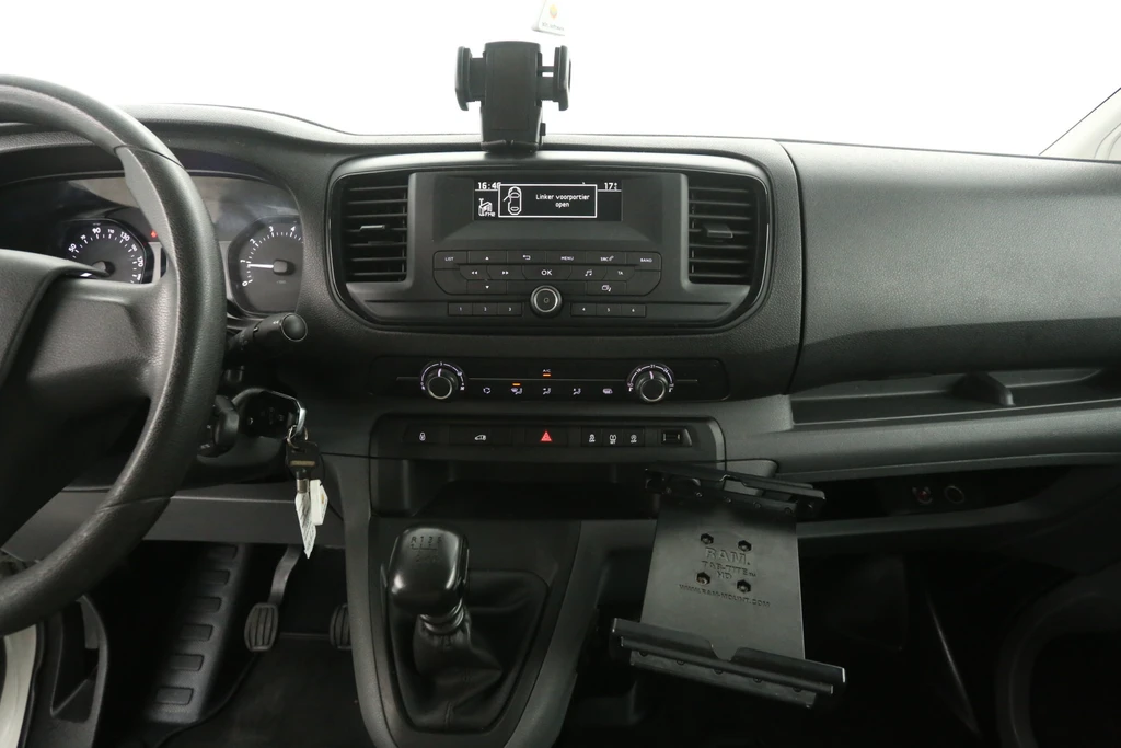  https://morgenlease.images.ilsa.cloud/f643d9df-f8a2-4f23-bede-95f607a8beaa.webp