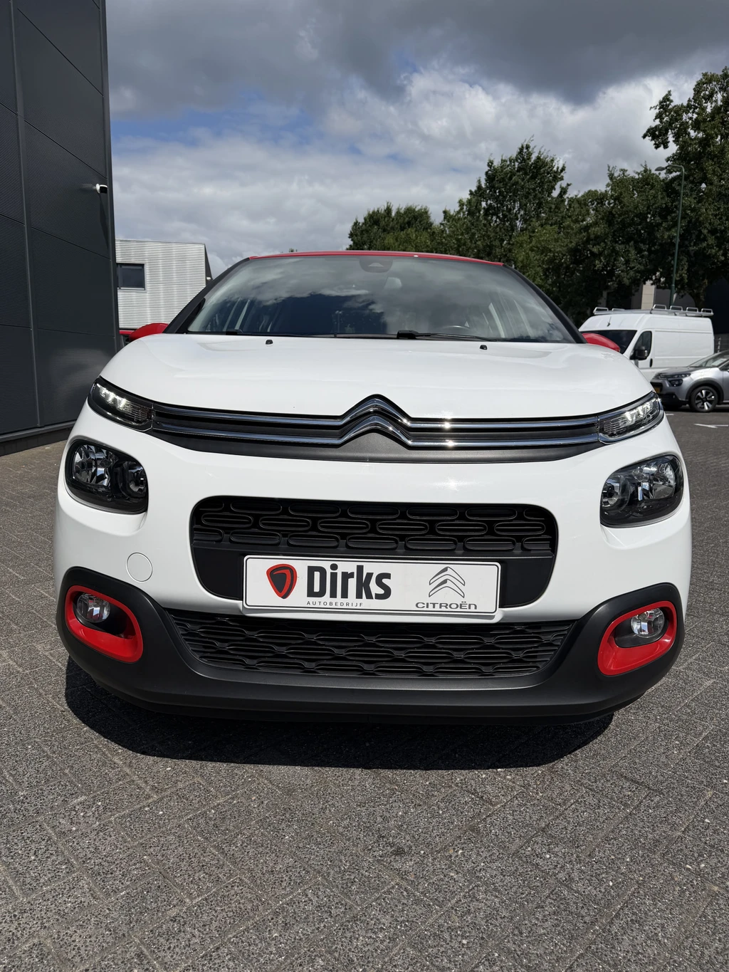  https://morgenlease.images.ilsa.cloud/f8bae160-ae8d-4f70-801d-b203d3d0b5d5.webp