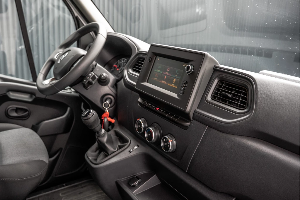  https://morgenlease.images.ilsa.cloud/f8c1c902-60bc-4628-bfd8-5c78576aebd5.webp