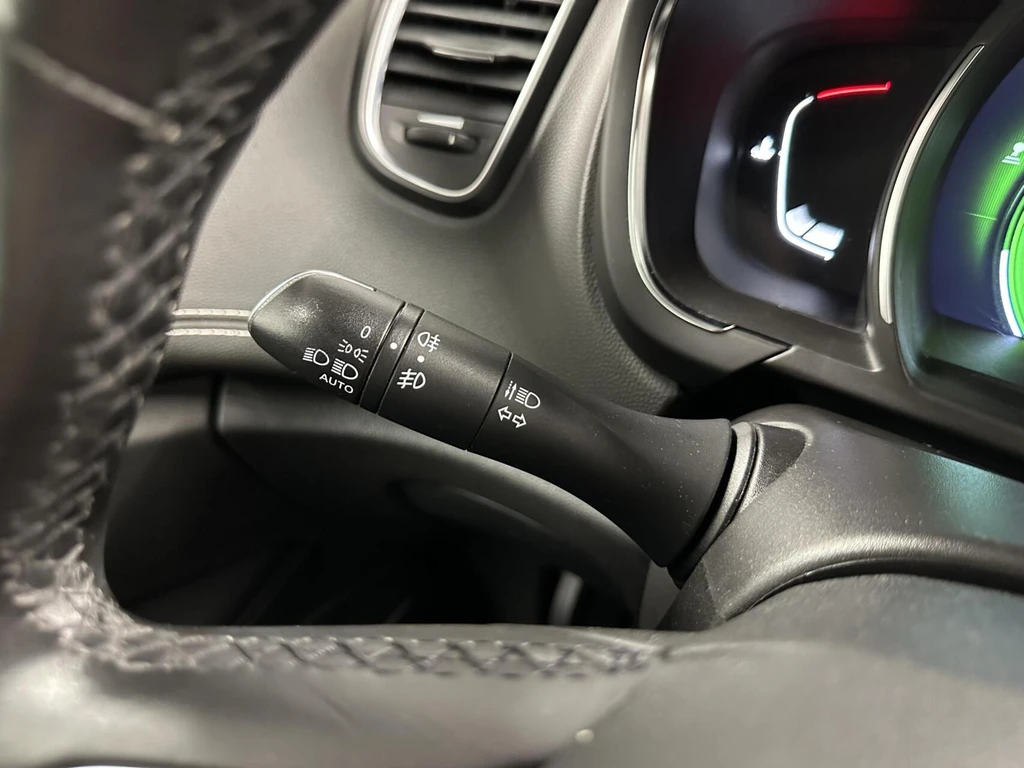  https://morgenlease.images.ilsa.cloud/f9e93a2b-cafc-4c3d-8f04-0baf72e25cfd.webp