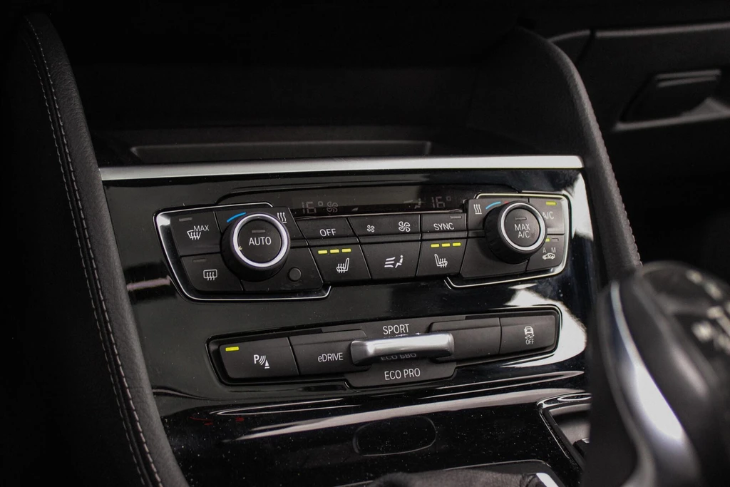 https://morgenlease.images.ilsa.cloud/f9f39028-bc61-4c18-9fbb-f616c2049433.webp