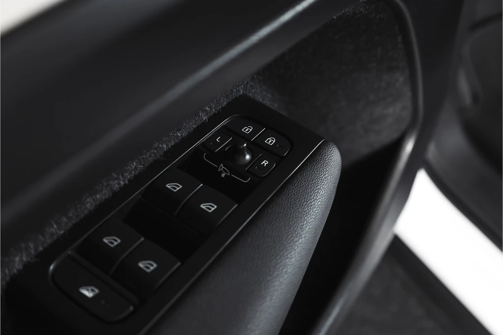  https://morgenlease.images.ilsa.cloud/fb9f3e3d-8bf3-462a-8e74-fb95a0877738.webp