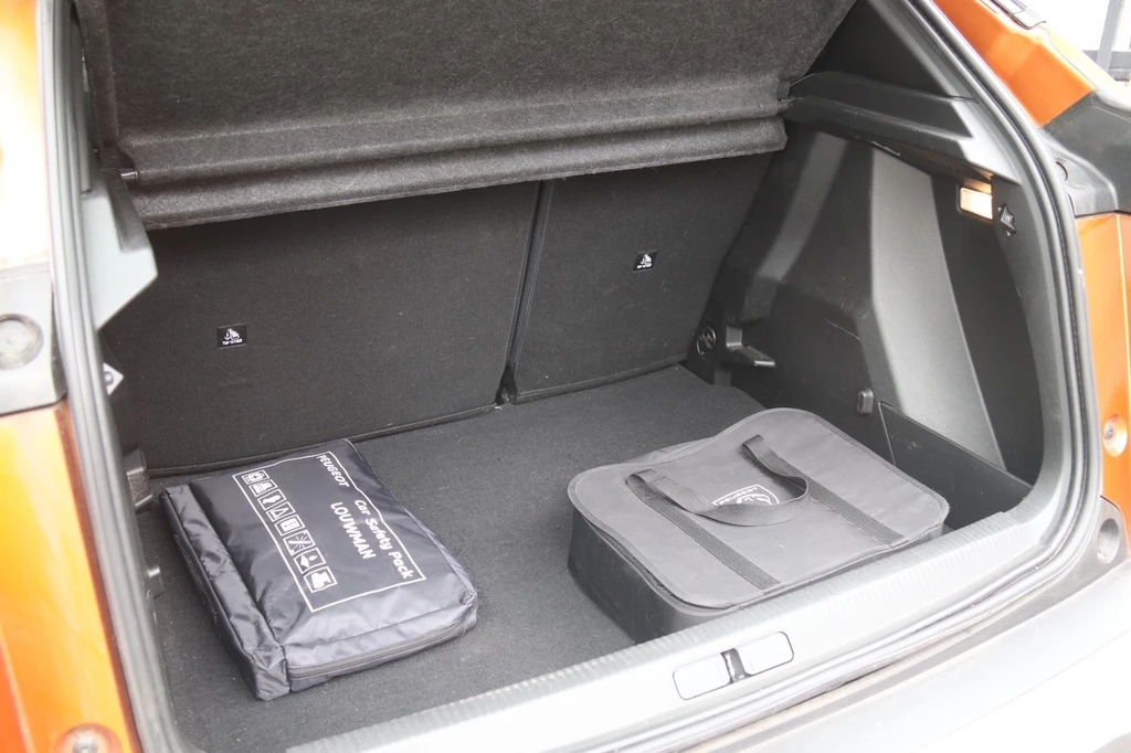 https://morgenlease.images.ilsa.cloud/fbb79aac-2c25-4854-a30f-209ecda76869.webp