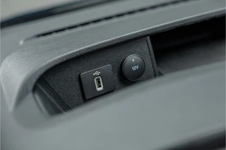 https://morgenlease.images.ilsa.cloud/fe14e30a-48f7-478a-9908-b6445dd353af.webp