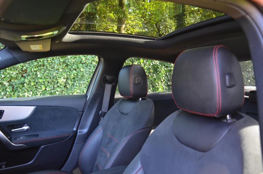  https://morgenlease.images.ilsa.cloud/fe625929-9ca0-431d-80f8-f10092c32605.webp