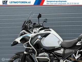 https://morgenlease.images.ilsa.cloud/ff2bcf48-2725-4073-8efd-3143b7a23055.webp